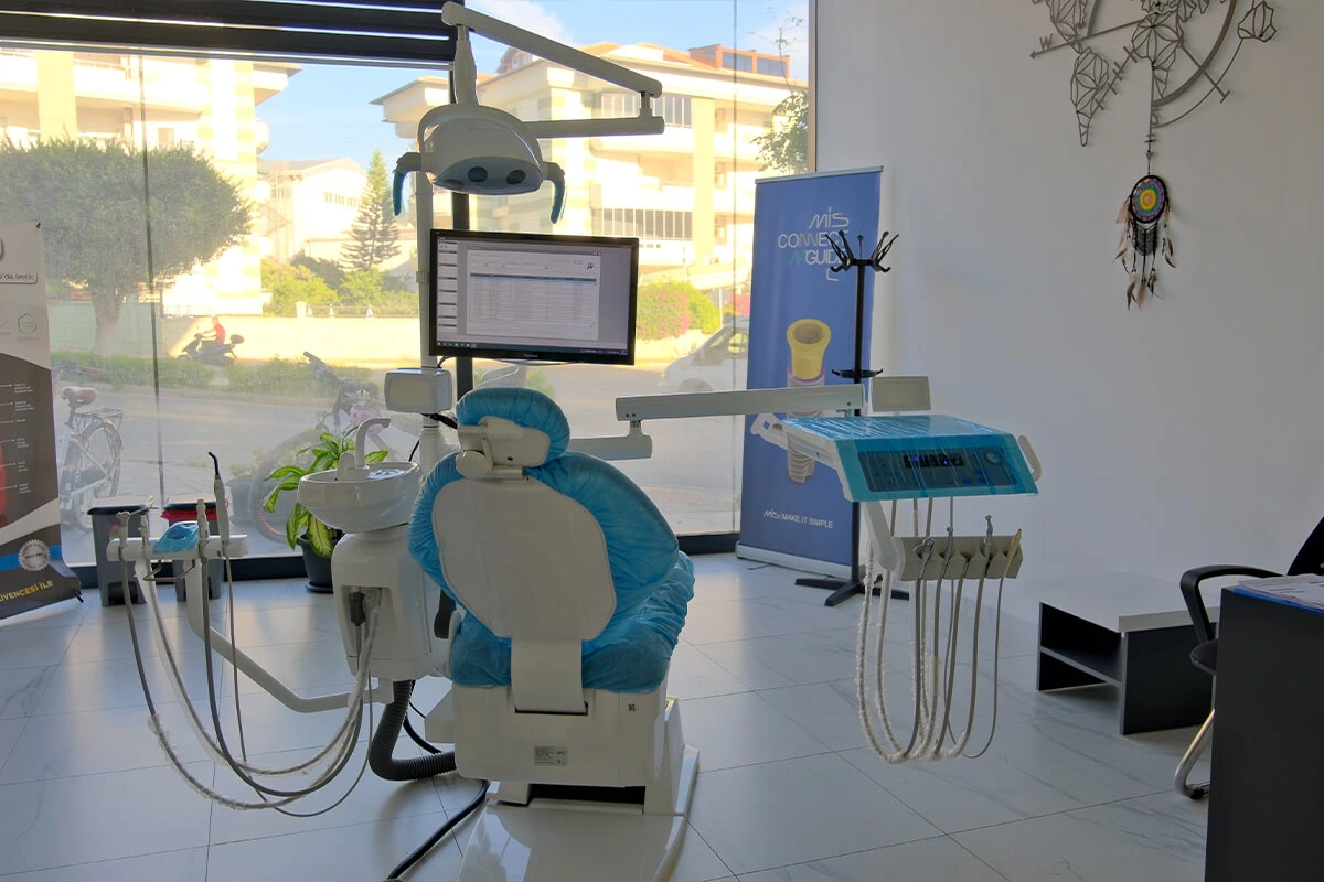 Klinik-Außenansicht