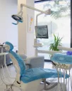 Einfluss von natürlichem Licht und Inneneinrichtung auf den Patientenkomfort in Alanya Dentalkliniken