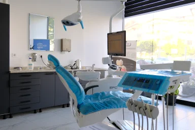  Alanya Dental Clinics and Allergic Reactions: Precautions Before Treatment